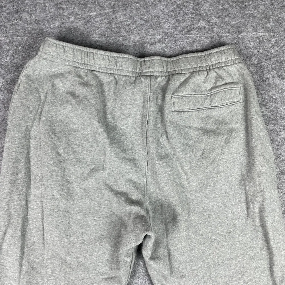 Nike Sweatpants Mens XL Gray Sportswear Club Fleece Open Hem BV2707-063